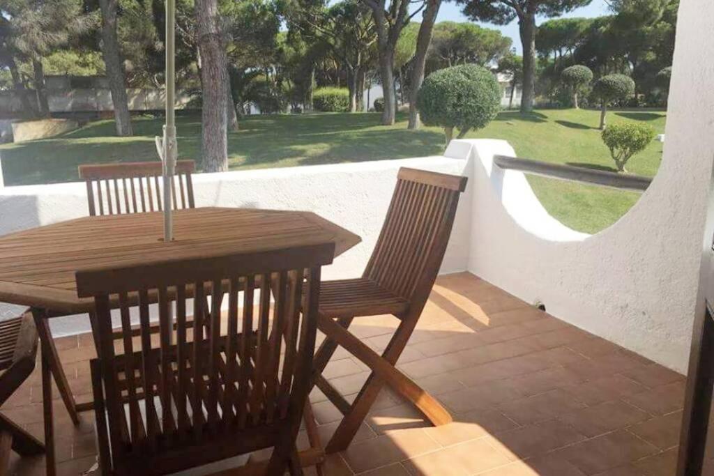 Buganvilia Apartment Praia Da Falesia อัลบูเฟรา ภายนอก รูปภาพ