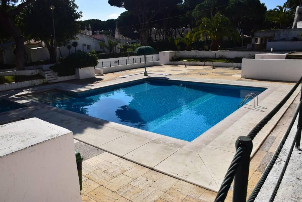 Buganvilia Apartment Praia Da Falesia อัลบูเฟรา ภายนอก รูปภาพ