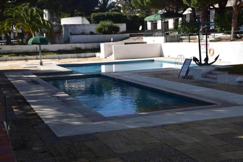 Buganvilia Apartment Praia Da Falesia อัลบูเฟรา ภายนอก รูปภาพ